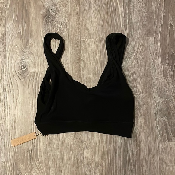 NWT Kim Kardashian SKIMS onyx sheer bra, medium - Picture 1 of 7